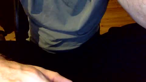 Snapshot of flowmover chatting on 01.13.25 flowmover online show from 01.13.25