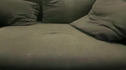 Snapshot of flowmover chatting on 12.21.25 flowmover online show from 12.21.25