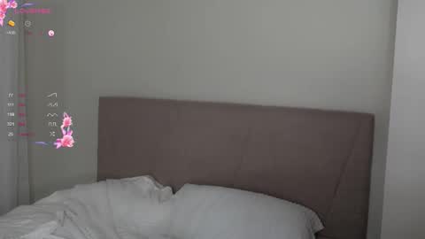 Snapshot of fluffy_angel chatting on 02.15.26 Adeline online show from 02.15.26