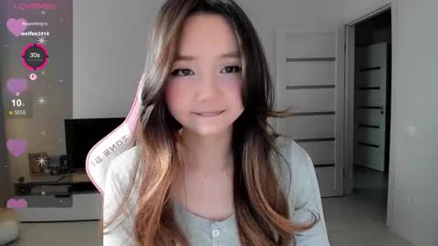 Snapshot of fluffy_rose chatting on 03.03.26 Rose online show from 03.03.26