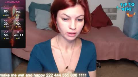 Fluffy Tail online show from 09.22.25