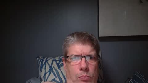 Snapshot of fluidconscience chatting on 11.18.25 FluidConscience online show from 11.18.25