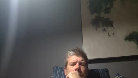 Snapshot of fluidconscience chatting on 11.19.25 FluidConscience online show from 11.19.25