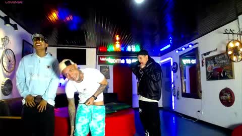 flyckers online show from 04.28.26