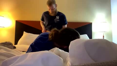 flyeaglesfly2009 online show from 03.06.26