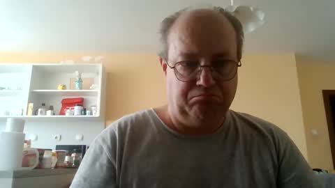 Snapshot of fm_group_nederland chatting on 05.25.26 VIP Magnolia online show from 05.25.26