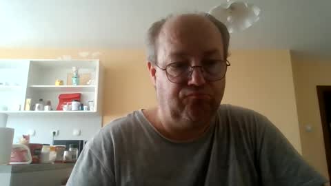 Snapshot of fm_group_nederland chatting on 05.28.26 VIP Magnolia online show from 05.28.26