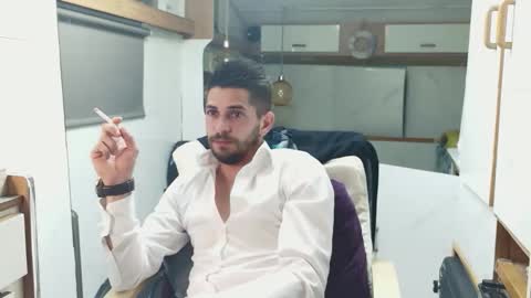 independent model online show from 05.25.26