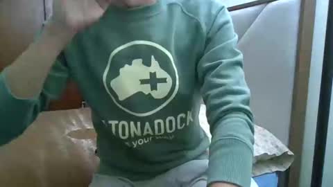 Snapshot of fonzi_flores chatting on 01.17.26 fonzi_flores online show from 01.17.26