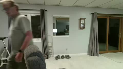 foodforcatfists online show from 09.17.25