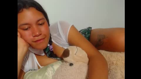 Snapshot of forbidden_games__ chatting on 01.23.25 emely and felix online show from 01.23.25