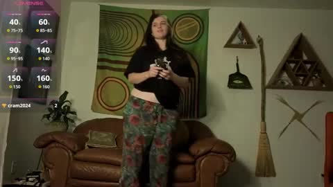 Snapshot of forestdarling chatting on 03.05.26 forestdarling online show from 03.05.26