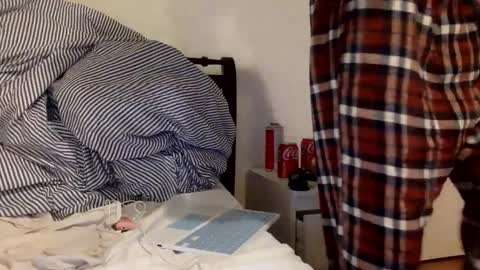 Snapshot of forevertwink95 chatting on 12.21.24 forevertwink95 online show from 12.21.24