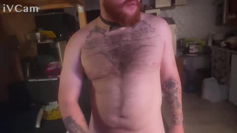 Snapshot of fosbyone chatting on 10.04.25 Drochibilis Bigdickenson online show from 10.04.25