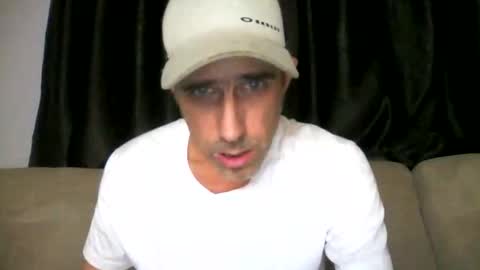 Snapshot of fouraide42 chatting on 03.15.26 fouraide42 online show from 03.15.26