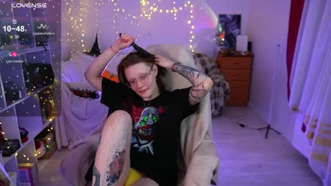 Snapshot of fox_and_dog chatting on 02.03.25 Senya subscribe to telegram channel online show from 02.03.25