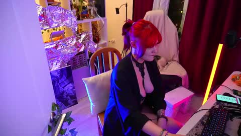 Snapshot of fox_and_dog chatting on 11.30.25 Senya subscribe to telegram channel online show from 11.30.25