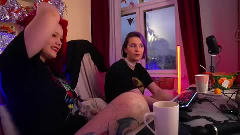 Snapshot of fox_and_dog chatting on 12.03.25 Senya subscribe to telegram channel online show from 12.03.25