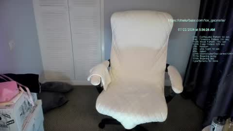 Snapshot of fox_gabriella chatting on 07.22.26 Jasmine Im back online show from 07.22.26
