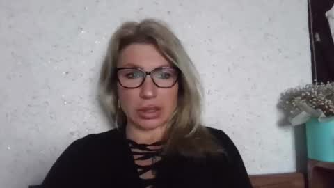 fox_red_lady7 online show from 01.17.26