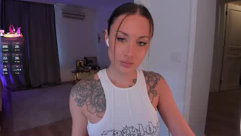 Snapshot of foxe_sailey chatting on 02.02.26 Fox love you online show from 02.02.26