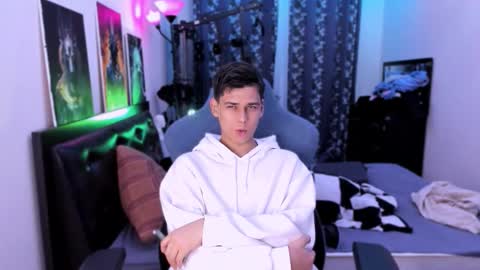 Foxicfu online show from 09.28.25