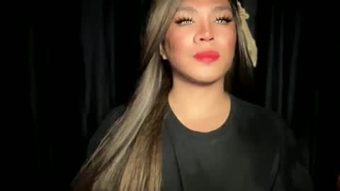 Snapshot of foxli_xx chatting on 02.19.26 KITTY online show from 02.19.26