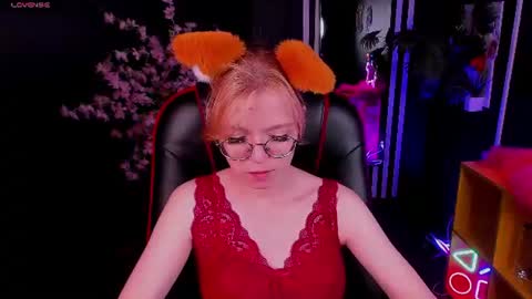 Polly online show from 07.04.26