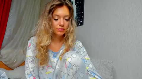 Foxy online show from 09.30.25