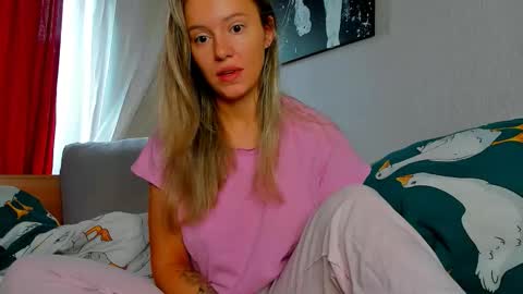 Foxy online show from 11.09.25
