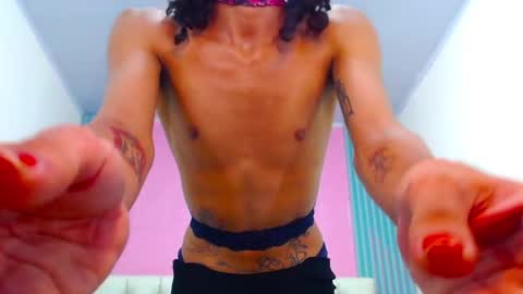 Ella online show from 01.23.25