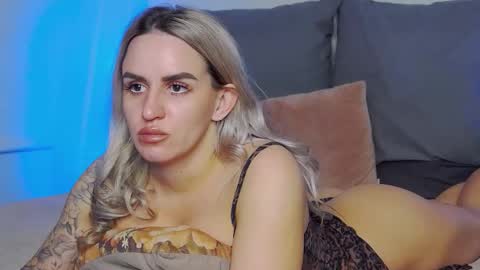 Snapshot of foxy_kimmi chatting on 02.24.26 Foxy Kimmi online show from 02.24.26