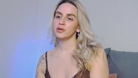 Snapshot of foxy_kimmi chatting on 02.28.26 Foxy Kimmi online show from 02.28.26