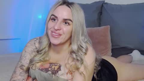 Snapshot of foxy_kimmi chatting on 03.01.26 Foxy Kimmi online show from 03.01.26