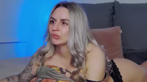 Snapshot of foxy_kimmi chatting on 03.19.26 Foxy Kimmi online show from 03.19.26