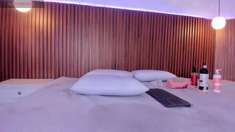 foxy_kylie online show from 03.10.26