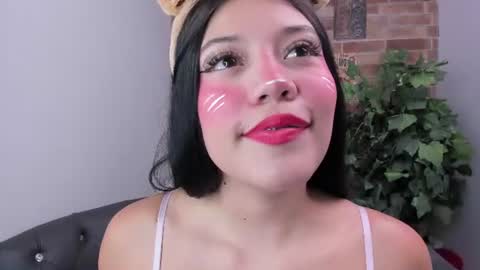 Snapshot of foxy_loren chatting on 07.03.26 Loren online show from 07.03.26