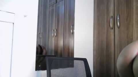 Snapshot of foxykay1 chatting on 12.16.25 Kayla online show from 12.16.25