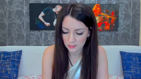 Snapshot of foxyx1 chatting on 12.27.24 Foxy online show from 12.27.24