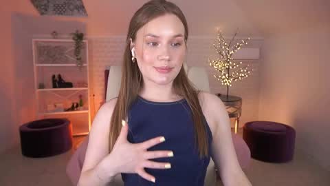 Snapshot of foxyykate chatting on 06.08.26 Kate online show from 06.08.26