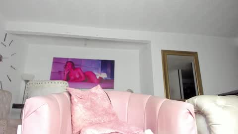 IM FRAIDER online show from 02.05.25