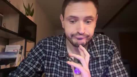 Snapshot of fraisetagada359 chatting on 11.15.25 fraisetagada359 online show from 11.15.25