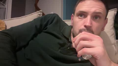 Snapshot of fraisetagada359 chatting on 12.16.25 fraisetagada359 online show from 12.16.25