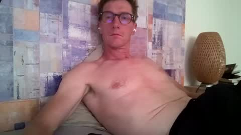 Snapshot of francelibre59 chatting on 07.23.26 Alex online show from 07.23.26