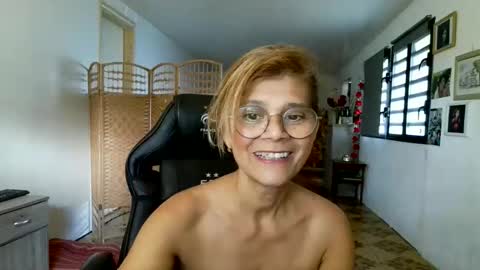 francelune online show from 02.16.26