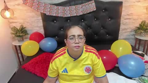 Snapshot of francesca_bbw chatting on 06.24.26 online show from 06.24.26