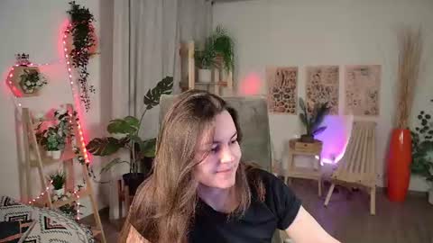 Snapshot of francescacavaliere chatting on 07.19.26 Francesca online show from 07.19.26