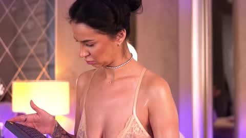 francescadante online show from 02.24.26