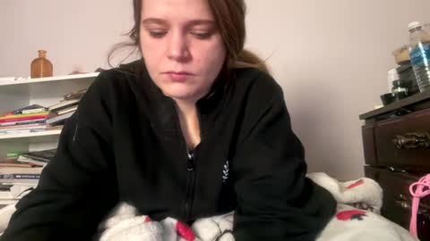 francescafey online show from 12.18.25