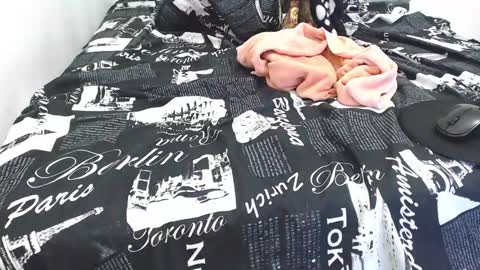 Snapshot of francesco_spank chatting on 03.04.25 FRANCESCO online show from 03.04.25